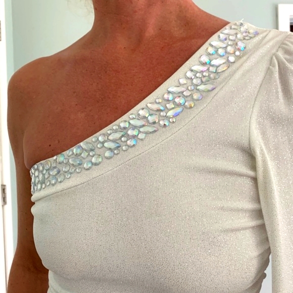 Deb White One Sleeve Dress with Jewels - Picture 5 of 8